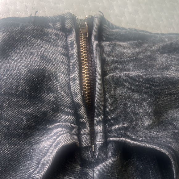 New black denim skort never worn. - Picture 5 of 5